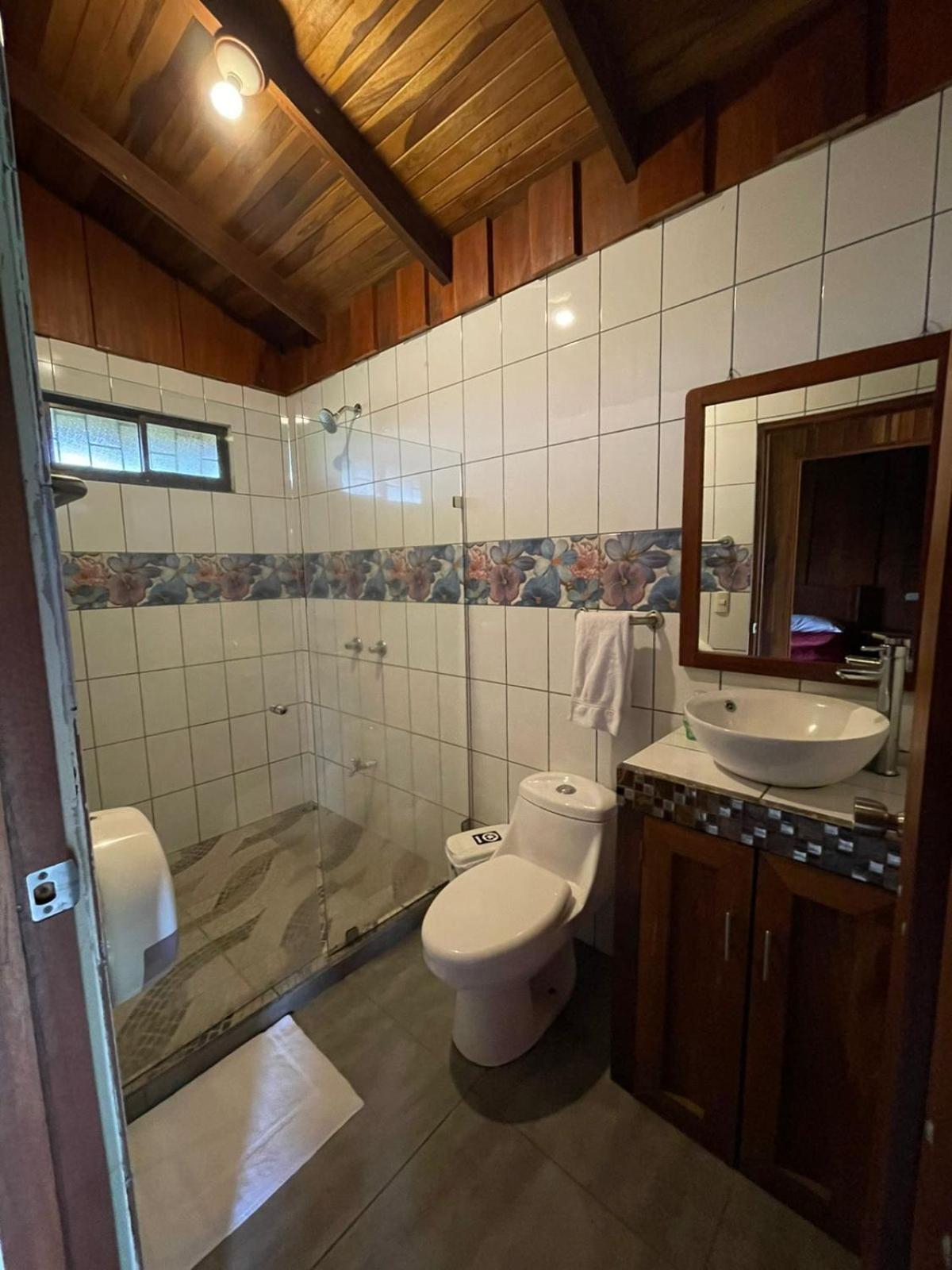 Cabinas La Catarata La Fortuna Εξωτερικό φωτογραφία
